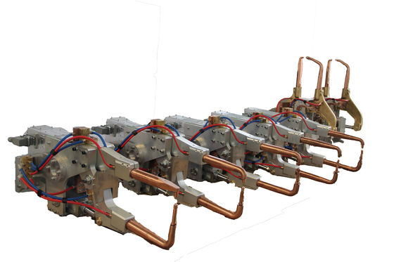 PLC ロボットスポット溶接銃 4.5KN サーボ銃スポット溶接