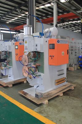 Cnc金属アルミニウム抵抗シーム溶接機 高周波自動車